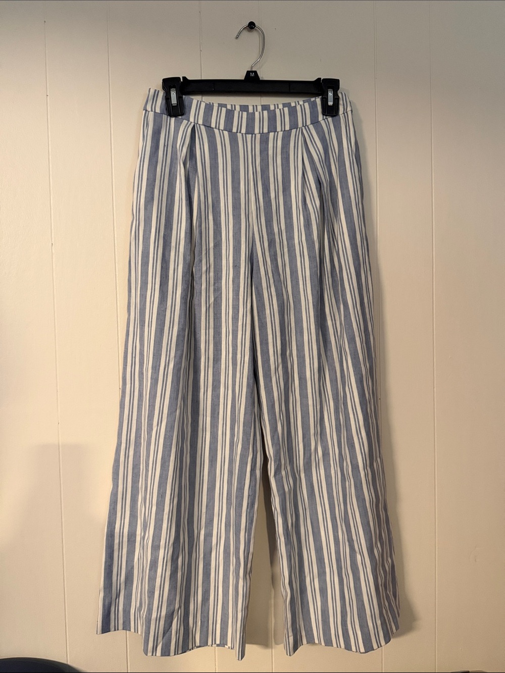 Vince Camuto Blue and White Striped Wide-Leg Chinos